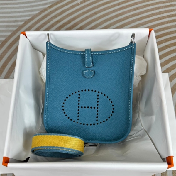 【エルメス HERMES】エブリンアマゾンTPM トリヨンクレマンス トレンチ ニューブルージーン シルバー金具 (100%マシン)